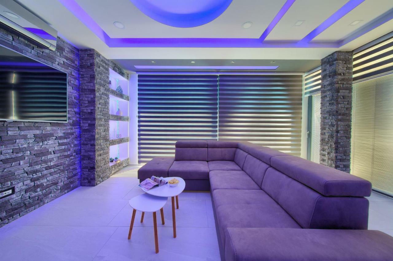 Luxury Vall Apartment Кърк Екстериор снимка